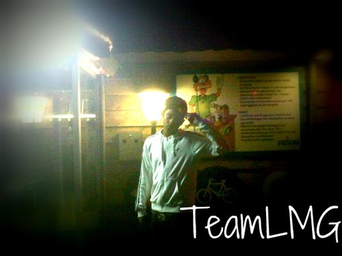 @CutieNaoual @CuteLikeMama @JTG1284 @shadbeast #TeamLMG Sorry 4 Tha Wait Chea Kleine Mari Fresh And Fly And Swagg