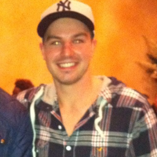 gauthcharles's profile picture. 