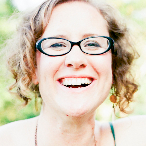 I'm Jen, a musician in love with yoga living in Denver. Click the link hear my album, Amphibious Heart ❤️