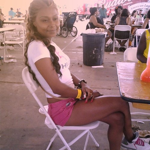 I Love Him, But He Don't Love Me!!