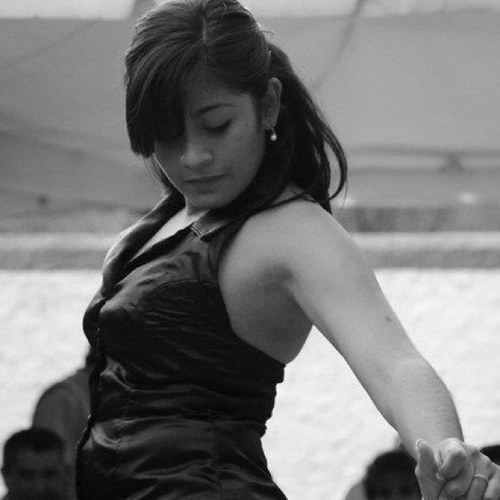 CarminaFlores96's profile picture. 