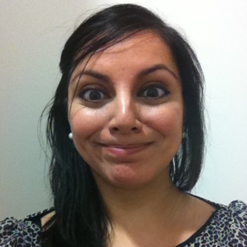 ThisisHariH's profile picture. #stayhome #helpsavelives #thankyounhs #thankyoufrontlinestaff #heroes 🙏🙏🙏 ❤️❤️❤️