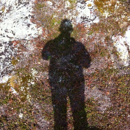 erlimo's profile picture. Livet består at 3 ting. Jeg jobber, er sammen med mine tre fantastiske jenter. og jeg trener. I den rekkefølgen....