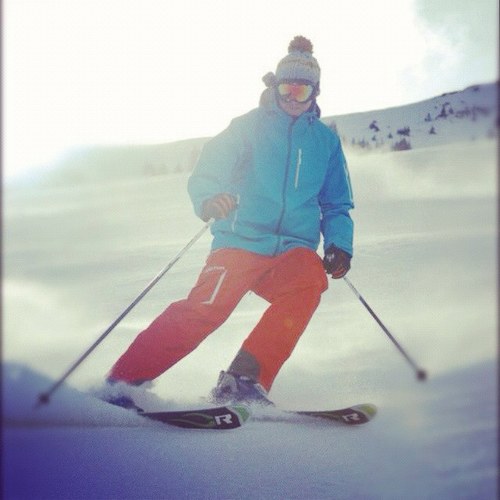 papershorts27's profile picture. 