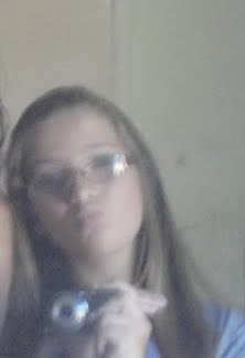 caaara mó perua ela ,taa exagerei um pouco , minha prima quase irmã ,te amo mtmtmt o coisinha chata , @1Eterna_Maggot aqii .
