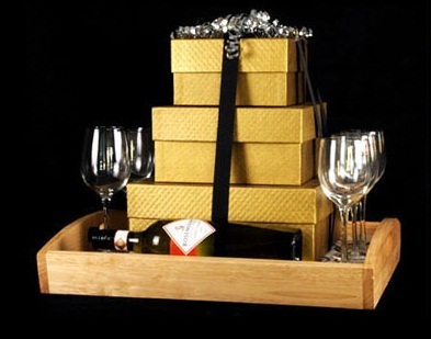 Welcome to Neighbourhood Greetings, your home for unique  real estate and corporate gifts! Stand out, stay remembered and strengthen client relations!