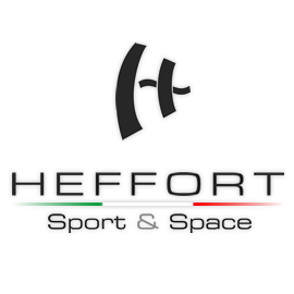 Heffort Sport Village è dotato di due campi da calcetto, spogliatoi, sala meeting e conferenze, ristorante aperto anche a pranzo ed un ampio parcheggio.