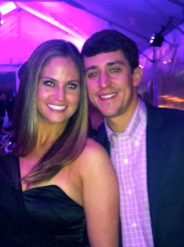 AlyLKNson's profile picture. 