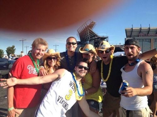 NashisDrunk's profile picture. Smile, Listen Agree.....then do whatever the fuck you wanted to do in the first place - Life Motto