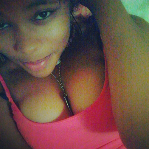 iiElmosGurl's profile picture. My bed time in 9:00 but I don't go to sleep til' 9:01!!! #ThugLife! I stay with ATLEAST 50.....cents in my pocket. RACK CITY BIOTCH! :)