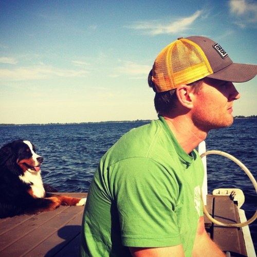 Paleo / whole food enthusiast, Crossfit trainer, avid healthy lifestyle punk. Also a weather geek and vinyl conductor.
