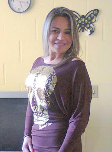 fccarla3's profile picture. Feliz!