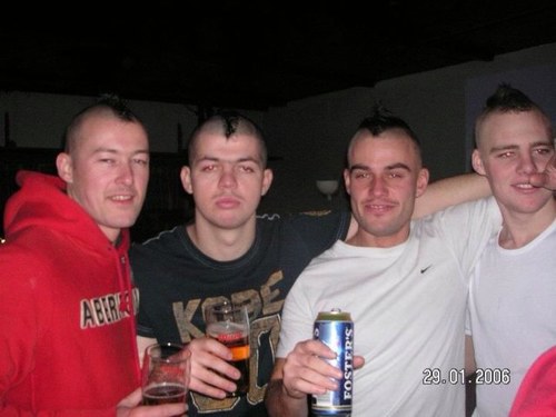 bonkersbagnal45's profile picture. 