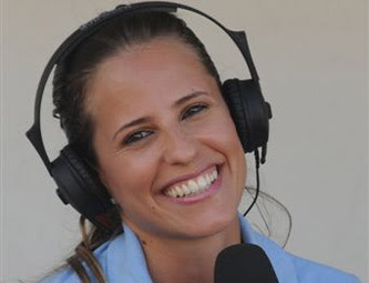 joannadeassis01's profile picture. Twitter feito homenageando a melhor e mais bonita réporter do país @joannadeassis (seguido por ela)