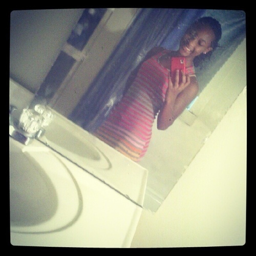 (: 's jst follow me , cause im Mya (: