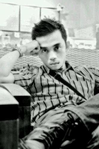 bie_octh's profile picture. ROCKNROLLA till the end mamen \m/