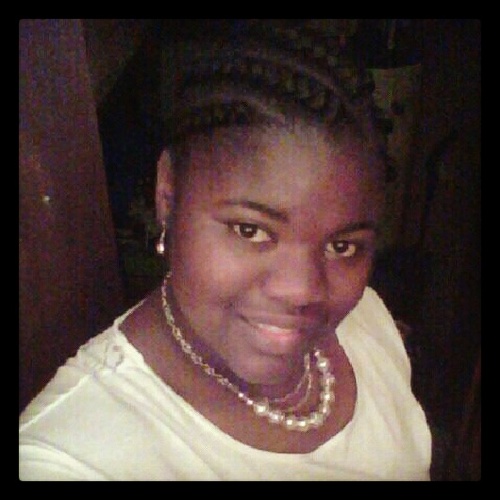 Hello:) Welcome To Brianna's World!!! I'm a beautiful young woman who enjoys to have fun!t#TeamAries #TeamFollowBack! Class of 2013!:)
