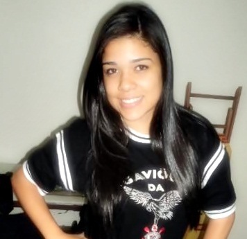 Uma garota simples e apaixonada (:
http://t.co/sVjzavCZht
