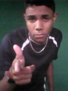 Tee amoo @Dominiqueanjo' // #Manos Crew