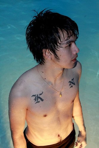 KENthinkofaname's profile picture. Less