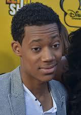 O Piveti é Doido,Tyler James Williams Ofiçial!!!!!
Precoçeito Nao Cola Comigo!!!!
ass:tyler james!
BRASILEIRO!!!Quem Assitir Segue Ai...
