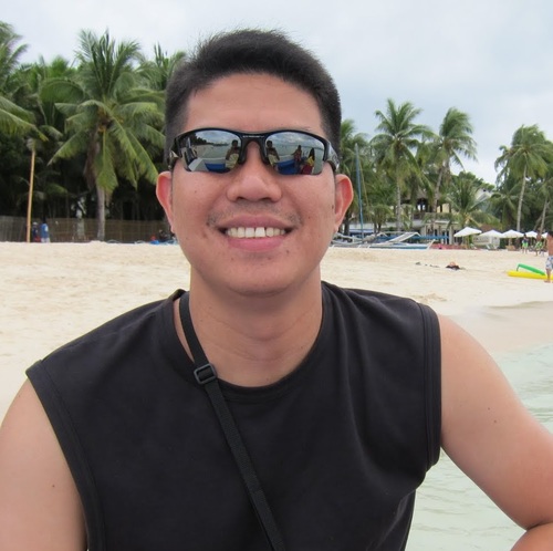 a SFDC Certified Admin, Eloqua Evangelist, Marketo fanatic, Demand Gen Advocate and a wide-eye wonderer...