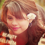 You wanna know who's beautiful? Don't even bother reading the first word because it's Selena Gomez.