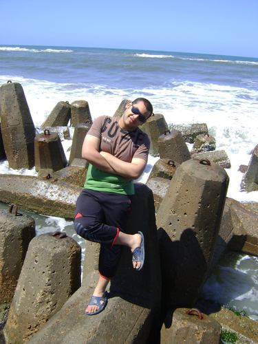 mohmedanwar's profile picture. ‏اذا كان للاهلي 100 مشجع فانا منهم واذا كان له مشجع واحد فهو انا واذا لم يكن له اي مشجع فاعلمو اني مت