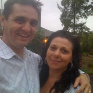 Sarina_N_Ian's profile picture. serenity now, insanity later.