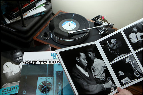 The Listening Room Cape Town is a small vinyl and hi-fi store that cares about music and how we listen to it.