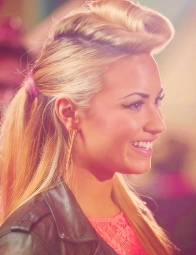 peaceandlove__'s profile picture. 
