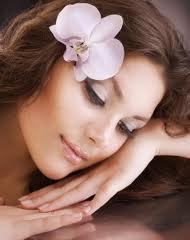 I am a super model and i am very fashionable, so i am using different types of spa therapies.