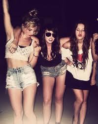 Mimadas_Garota's profile picture. - Garota Mimada,Germiniana; Linda, Poderosa & ~Viciada em :Doritos, Guaraná e Açaí; 
Follow-me- 
#DeusNoComandoSempre∞