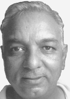 जीवन लगातार कुछ नया रचने के लिए है। मैं भी भूमिगत कोयला खदान में काम करने के बावजूद नया रचने या नया पढ़ने की ललक का मारा रहता हूं।