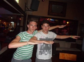 calumxmas's profile picture. definition of struggs