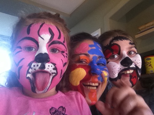 We offer Face Painting for Children's Birthday Parties In the Greater #Vancouver Area. We Bring @HairClips4Kids to every party.$35-$45 per hour, minimum 2 hours