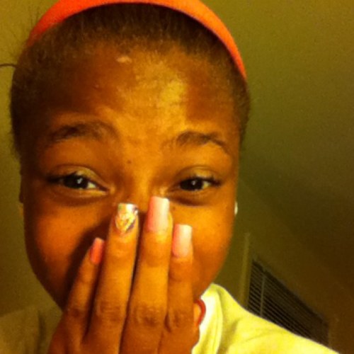 FreckleMeTweets's profile picture. No need for a freaking BIO... Just follow me, and learn shit about me