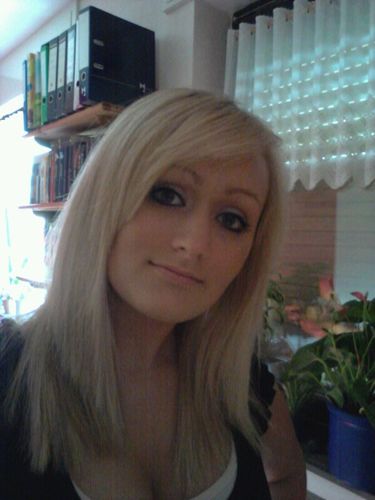 KiraW321's profile picture. 