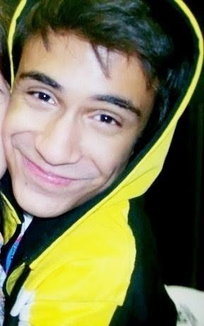 elessim Profile Picture