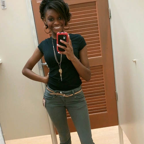 THE NAME JASMiNE_CiERRA NEED i SAY MORE NOW HIT THAT FOLLOW BUTTON && ENTER MY WORLD