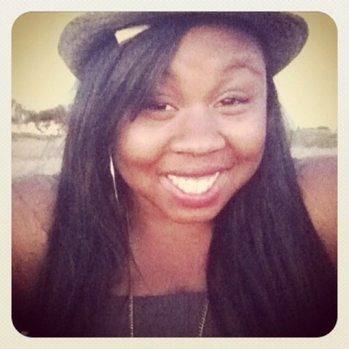 Nicole is my name cali raised memphis livin. UofM16 major communications. so if u n memphis lets comnect