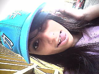 13 anos , Libriana ,SolteirÀ,sou uma pessoinha nada legal e amooo meu best Gusttavo u.u
