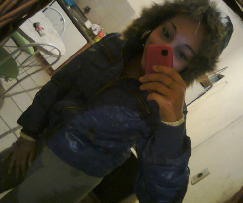 sou
 uma dançarina ha #perversa do funk uma menina tarada e ousada de mais 
,adoro minha profissao.. E tambem mulata da unidos de vila isabel..