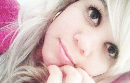 A menos que você tenha vivido a minha vida, não me julgue. Porque você nunca soube, não sabe, e nunca vai saber tudo sobre mim. sz