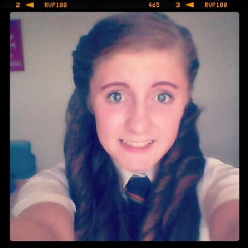follow me I'll follow you back;p