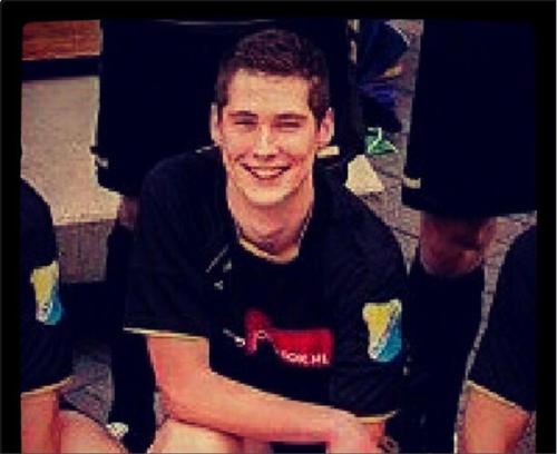 || Student HBO Bedrijfseconomie Zwolle ||  Waterpoloplayer || Harderwijk || Ajax Amsterdam ☆☆☆ ||