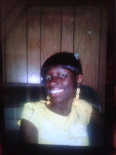 Im Real as idtt Get ...Kutee and Cocky!! follow mehh ill follow backk tweet peeps ;)