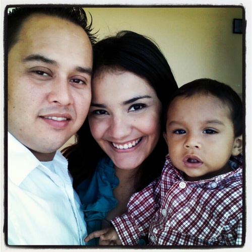 josueisrael23's profile picture. Ministro de Alabanza en Centro Cristiano Eben-ezer, casado con una mujer maravillosa y padre de un hijo tremendo... pero bien inteligente....