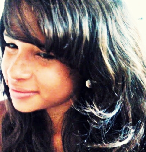 Limda com M de 'MALÉFICA' *--*