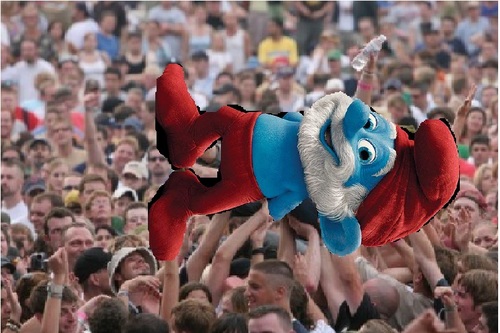 Anticipating smurf.  If you see Smurf at Reading, hash tag #ReadingSmurf  #Reading2012
